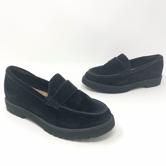 black clarks shoes
